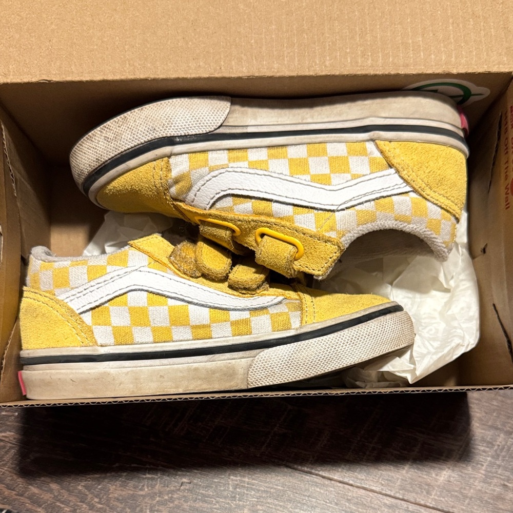 • Vans • Toddler Yellow and White Checkerboard Old Skool Sneakers Size 7.5